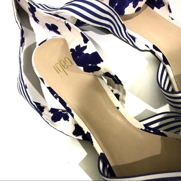 CAbi Tie Up Wrap Around Watercolor Stripe and Floral Sandals - Sz 10 - Picture 8 of 9